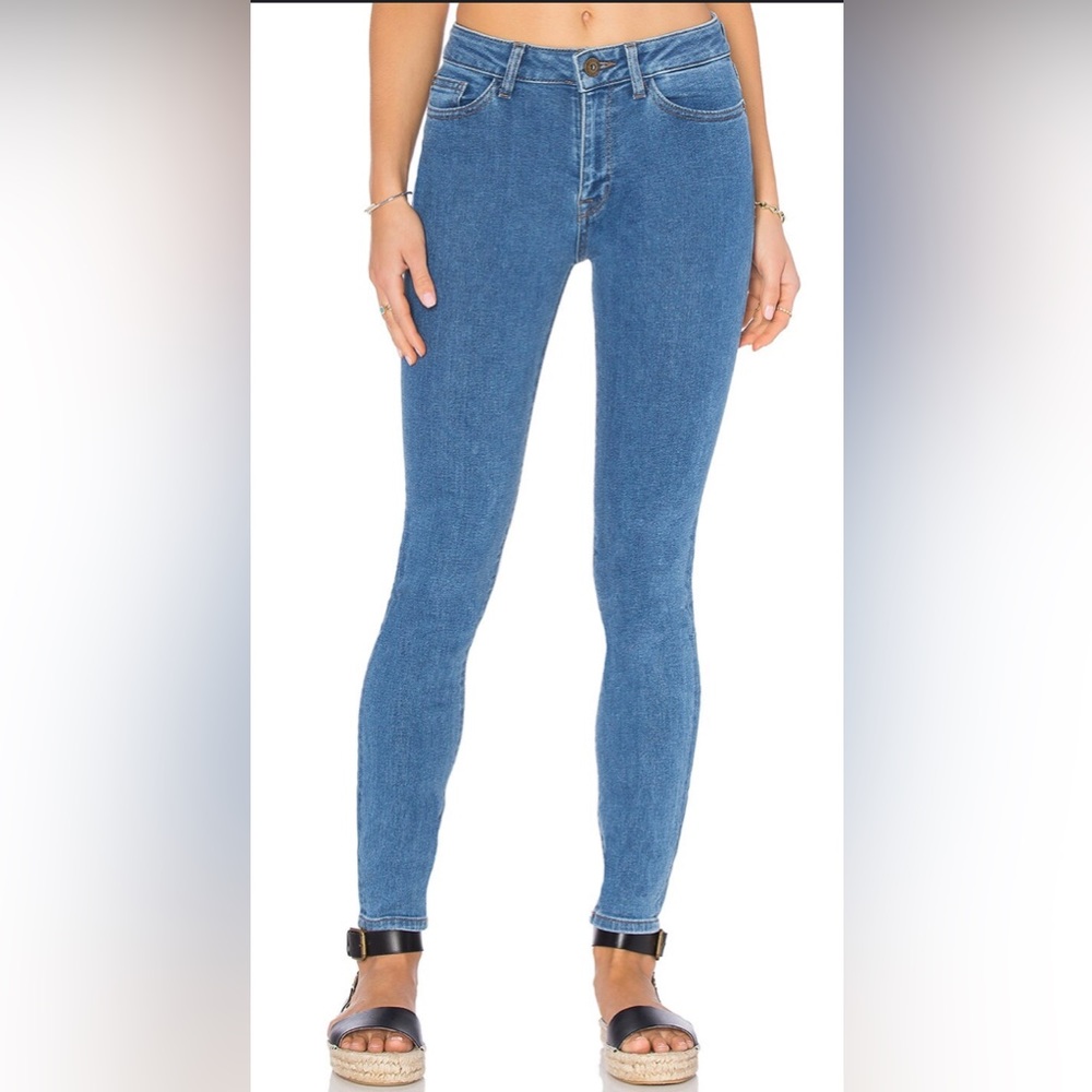 NWT- DL1961 High-Rise Jeans- Size 31